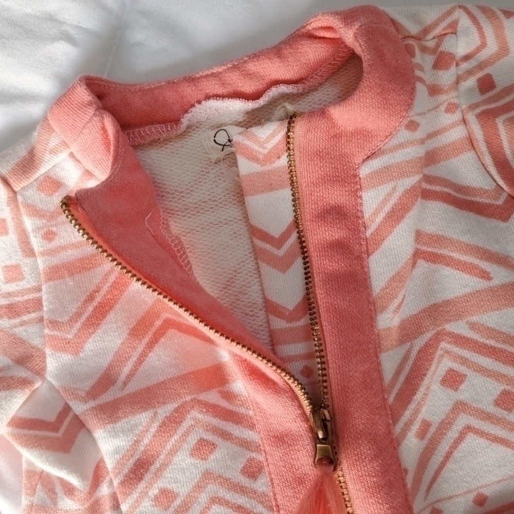 Baby Jessica Simpson jacket. Size 12 months. Bohemian. Zip. Pink and whi… - Picture 5 of 7